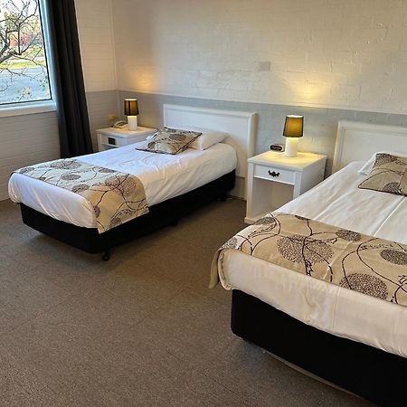 Wedderburn Goldseeker Motel エクステリア 写真