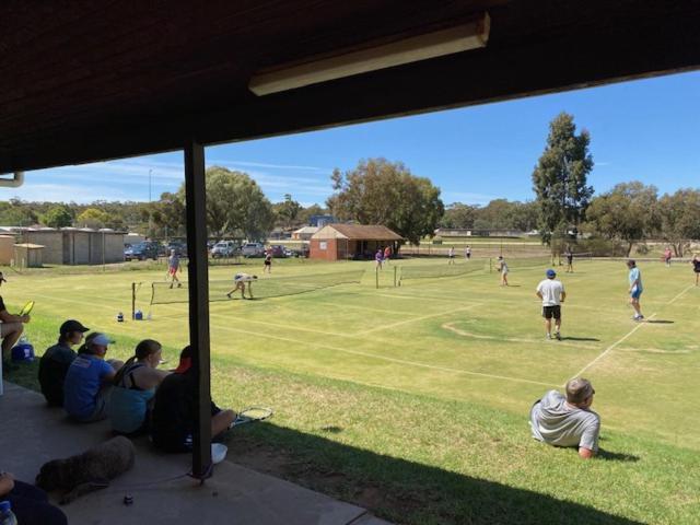 Wedderburn Goldseeker Motel エクステリア 写真