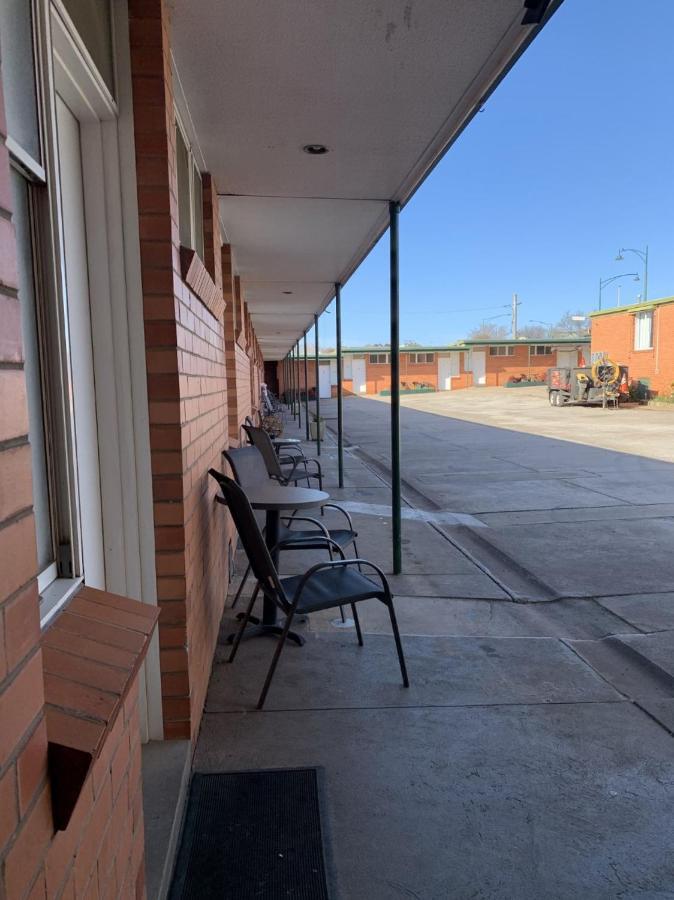 Wedderburn Goldseeker Motel エクステリア 写真